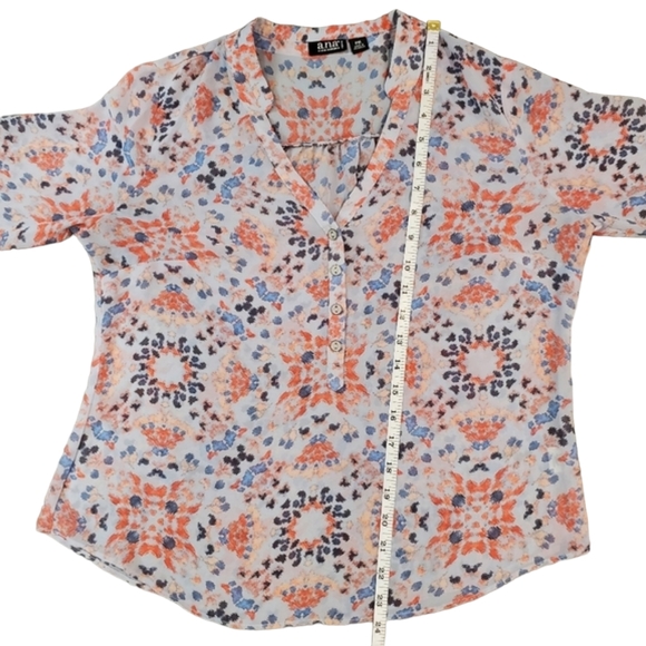 a.n.a Long Sleeve Blouse Womens PM Petite Floral Multicolor Roll Tab Sleeve Top - Picture 6 of 11